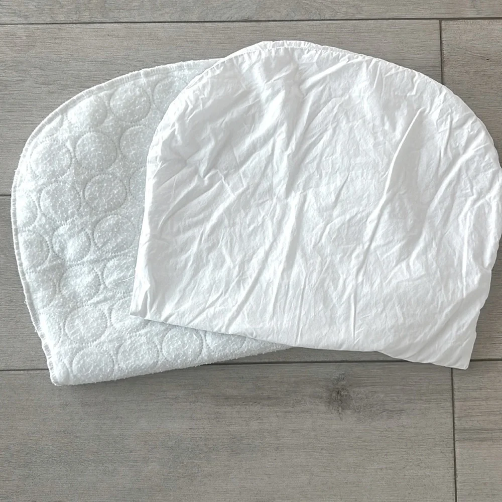 Bassinet water proof cover and fitted sheet